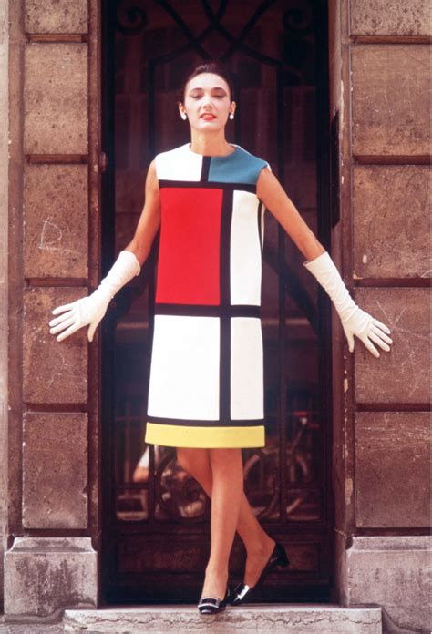 robe mondrian ysl prix|the mondrian revolution.